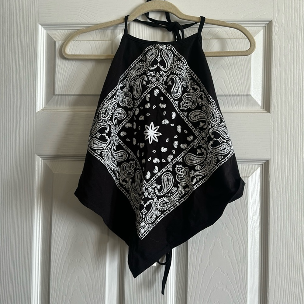 Backless tank top